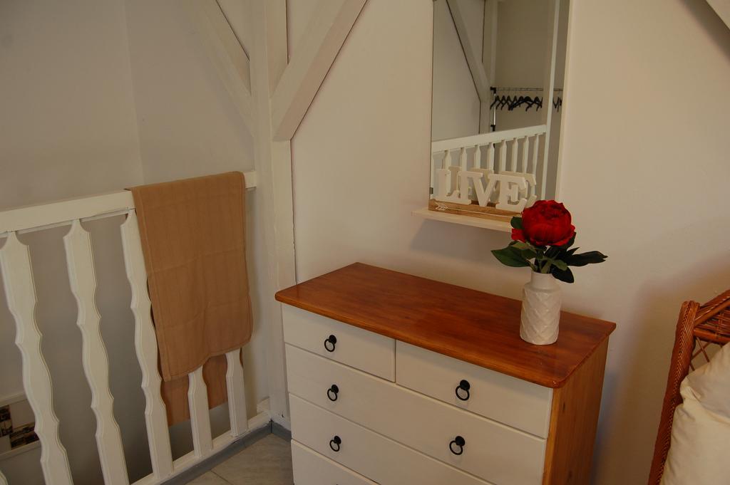 Apartman Rose Егер Екстериор снимка