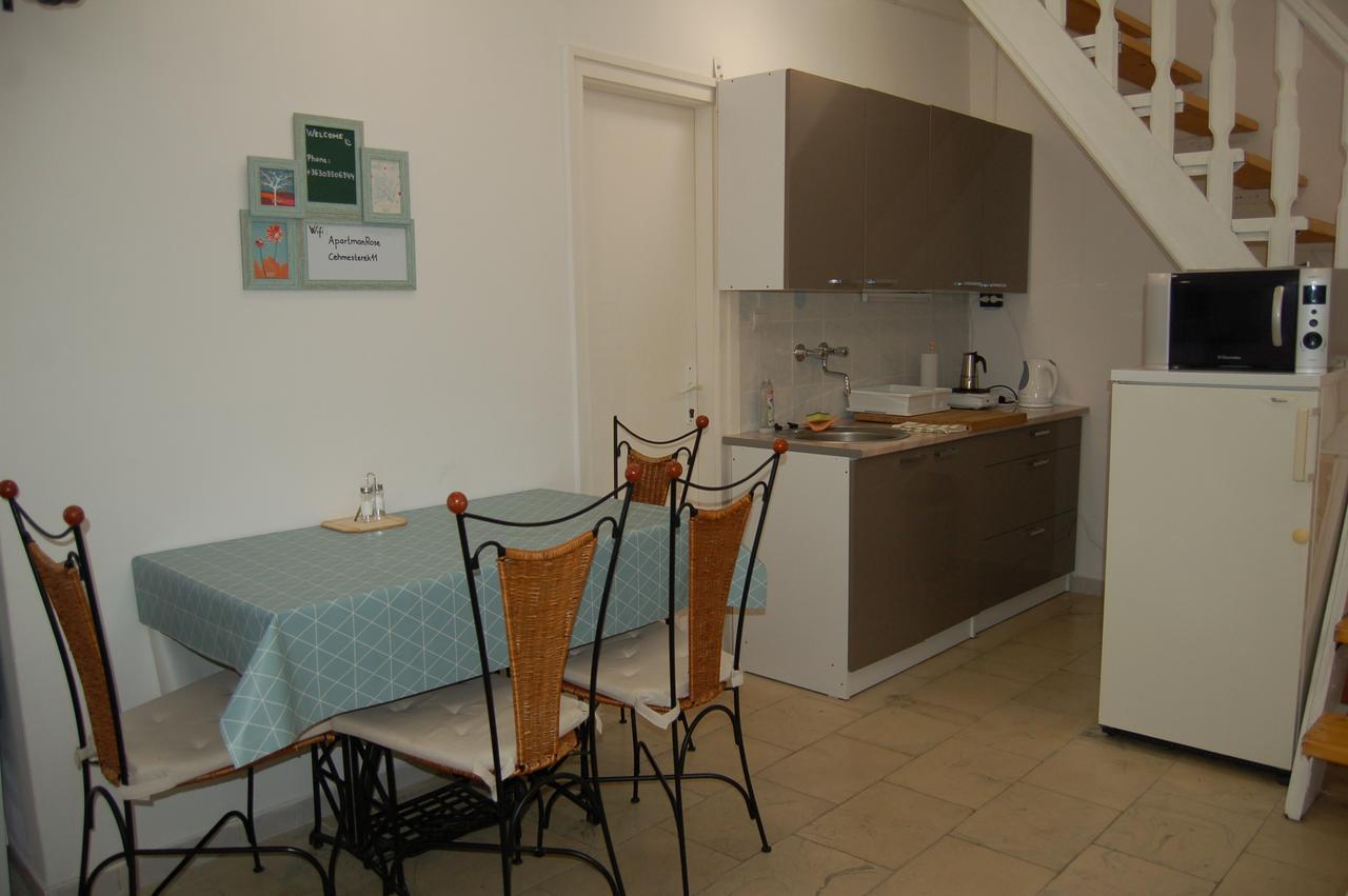 Apartman Rose Егер Екстериор снимка